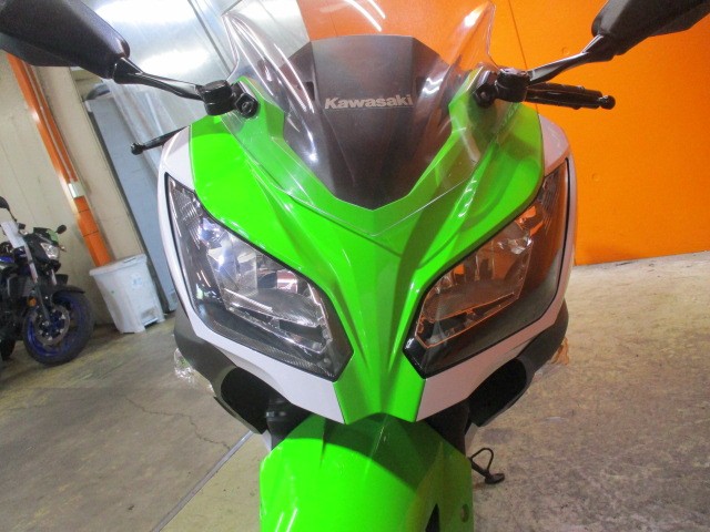 フロントから見てもこの通り状態グッド！流石ＮＩＮＪＡの冠をもつこの車両！戦闘的で本当にかっこいい！